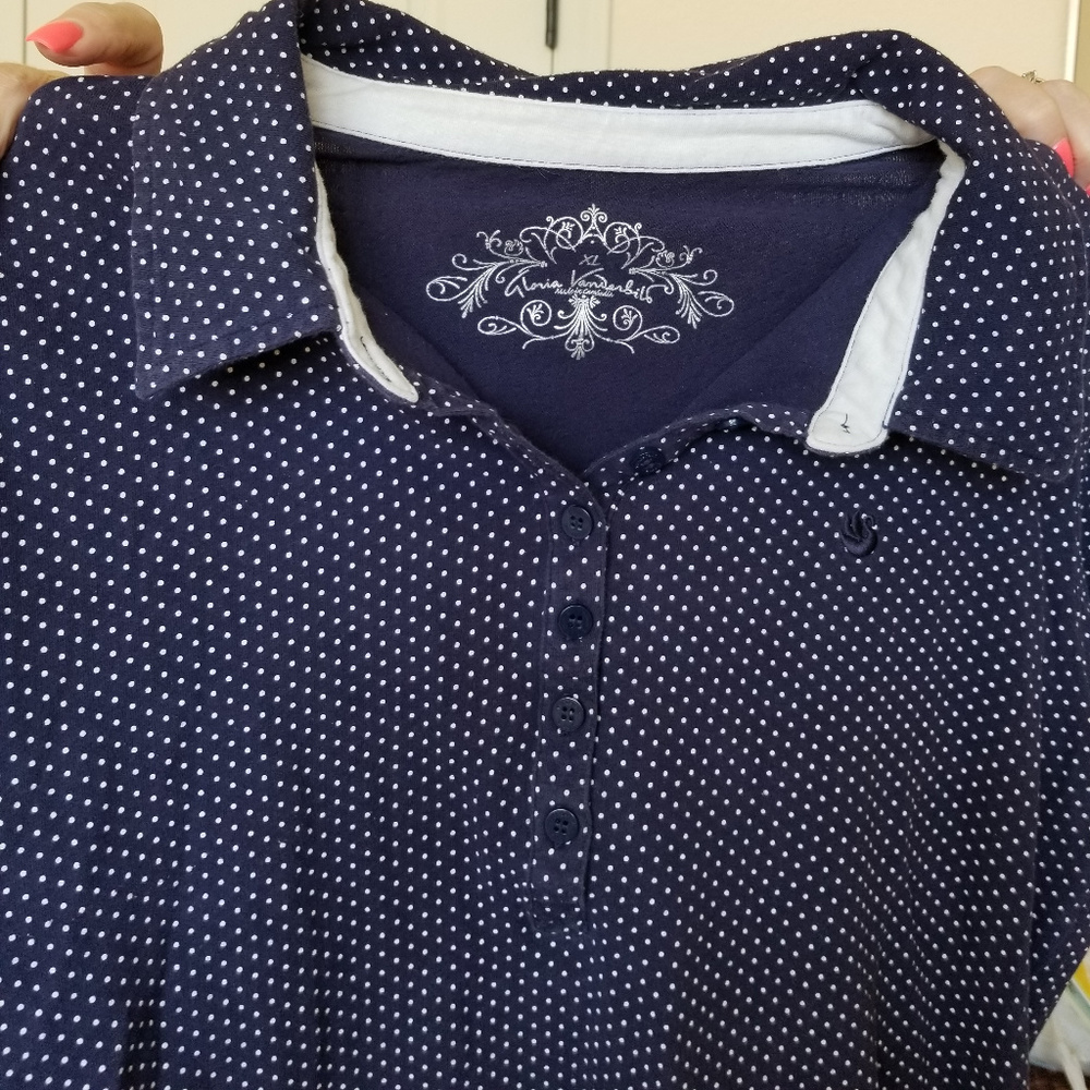 Woman's tops